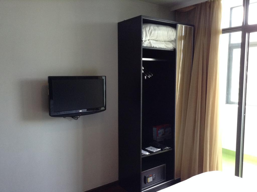 Fx Hotel East Lake Park Shenzhen Eksteriør billede